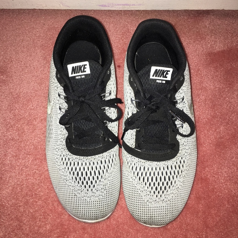 Nike Free Runs
